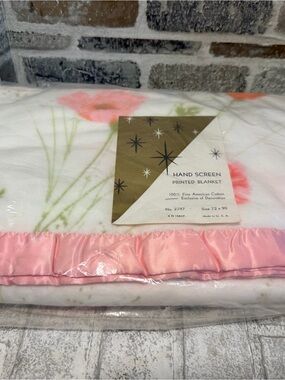 Vintage cotton fieldcrest poppy blanket 1950’s new dead stock hand screen